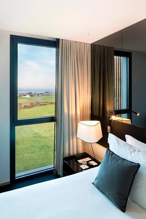 La Butte Hotel Plouider